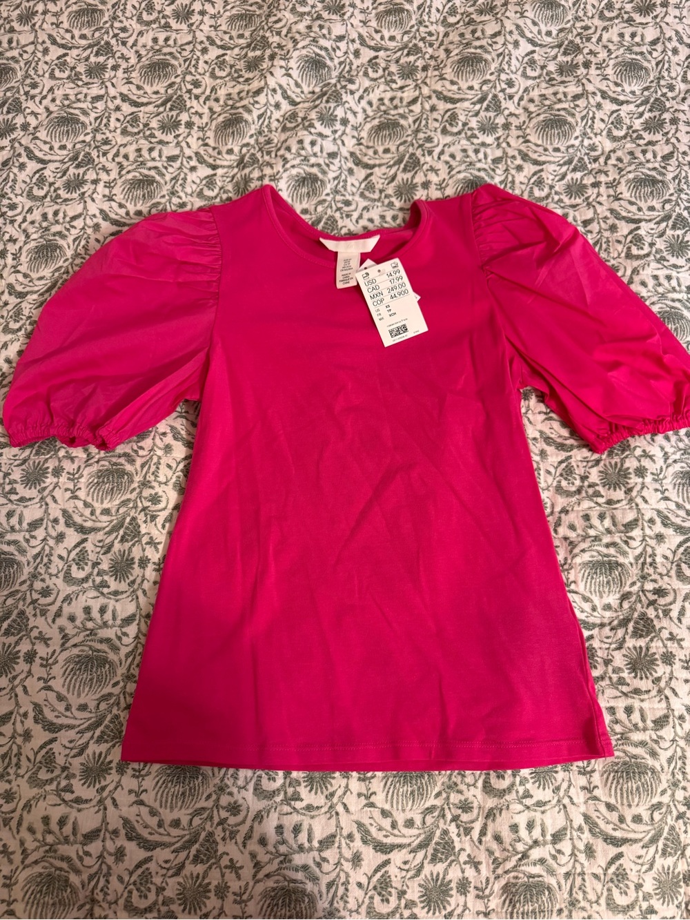 H&M Hot Pink Puff Sleeve Short Sleeve Tee